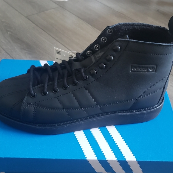 Adidas Superstar Sneakers - Picture 6 of 7